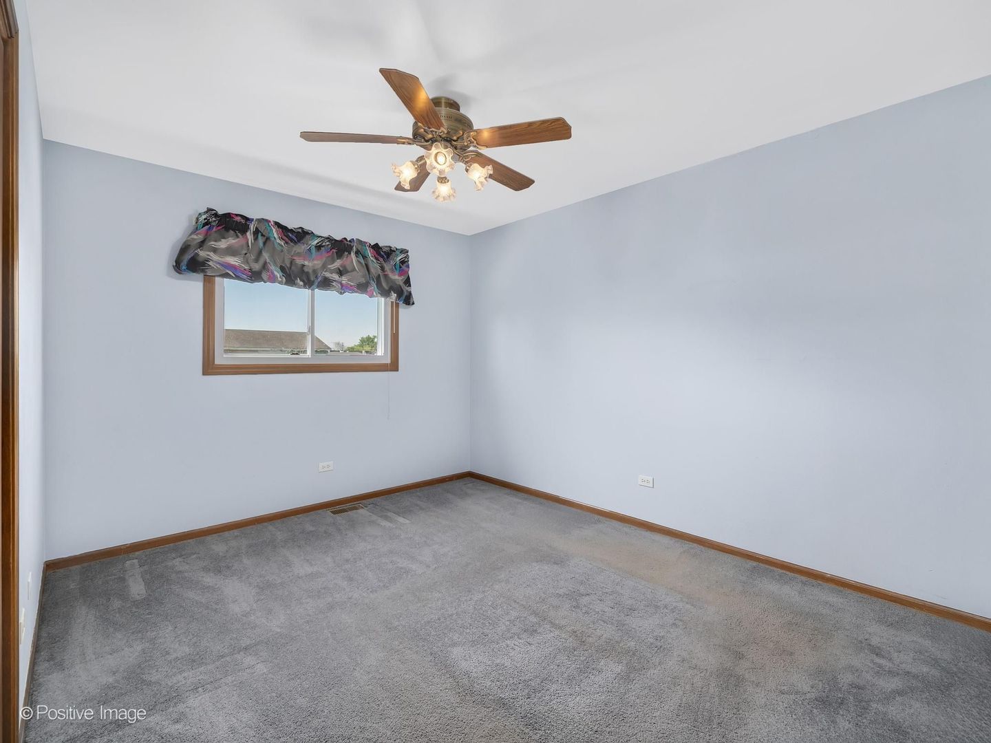 3235 192nd Street Lansing, IL 60438 - Photo 14 of 28 an empty room with a window