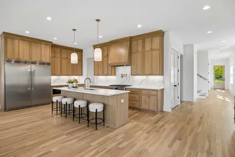 $1,450,000 | 832 A Neartop Drive, Nashville, TN 37205