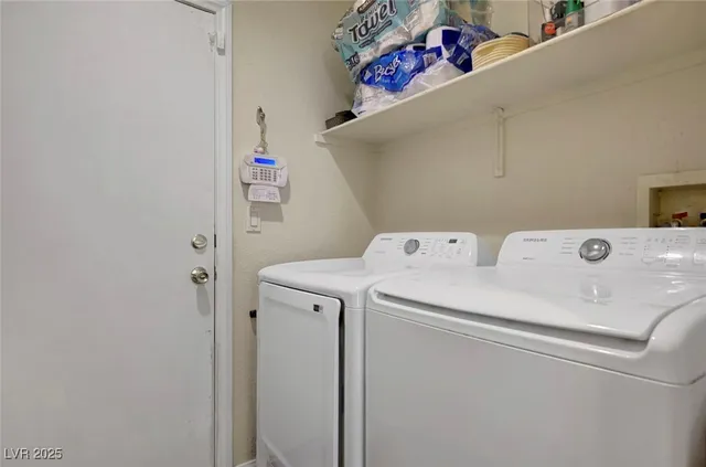 $387,500 | 8248 Apple Spice Street, Las Vegas, NV 89143