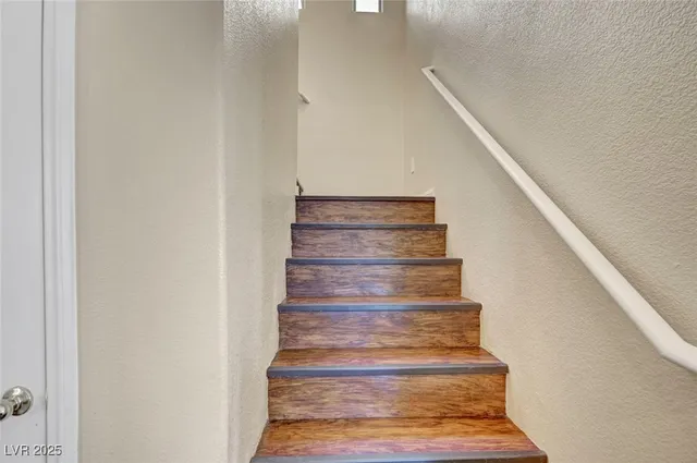 $387,500 | 8248 Apple Spice Street, Las Vegas, NV 89143