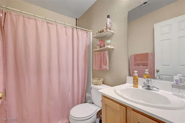 $387,500 | 8248 Apple Spice Street, Las Vegas, NV 89143
