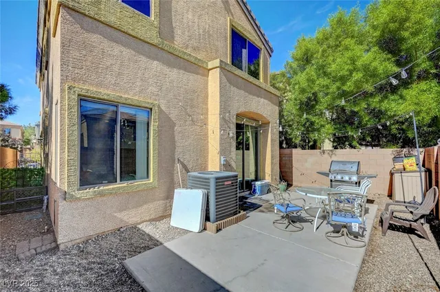 $387,500 | 8248 Apple Spice Street, Las Vegas, NV 89143