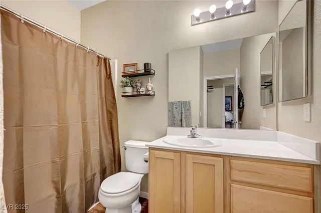 $387,500 | 8248 Apple Spice Street, Las Vegas, NV 89143