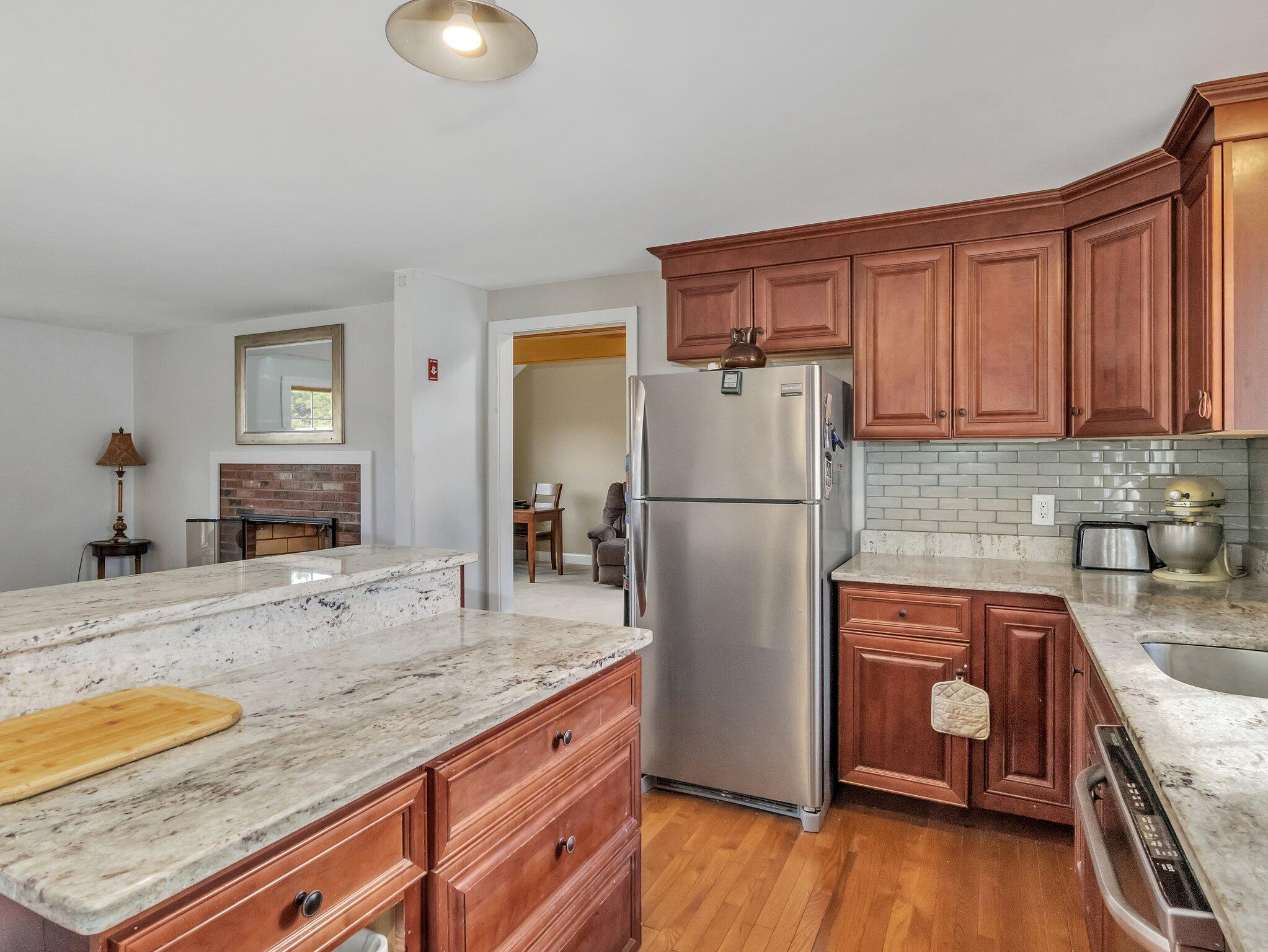 136 Sullivan Road West Yarmouth, MA 02673 - Photo 13 of 42 sull27