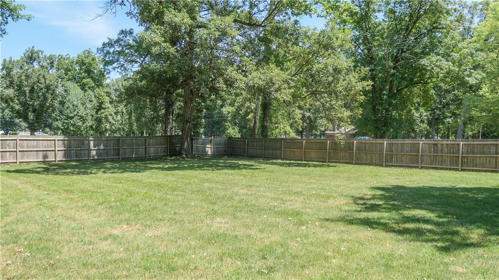 9102 Thompson Road Indianapolis, IN 46239 - Photo 27 of 31 Gallery Image 27