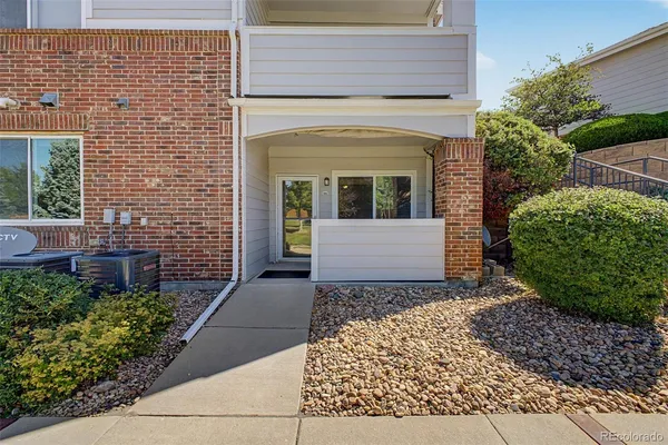 $289,000 | 10350 West 55th Lane, Unit 4, Arvada, CO 80002