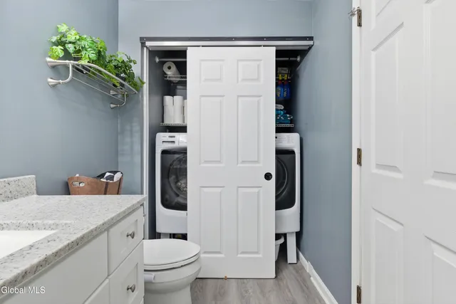 $1,250,000 | 4184 Silver Beach Road, Malta, NY 12020