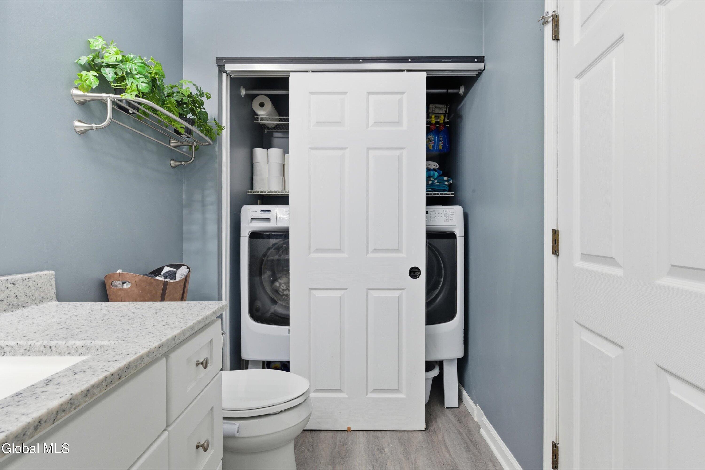 4184 Silver Beach Road Malta, NY 12020 - Photo 14 of 29 Bathroom