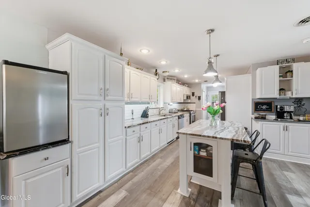 $1,250,000 | 4184 Silver Beach Road, Malta, NY 12020