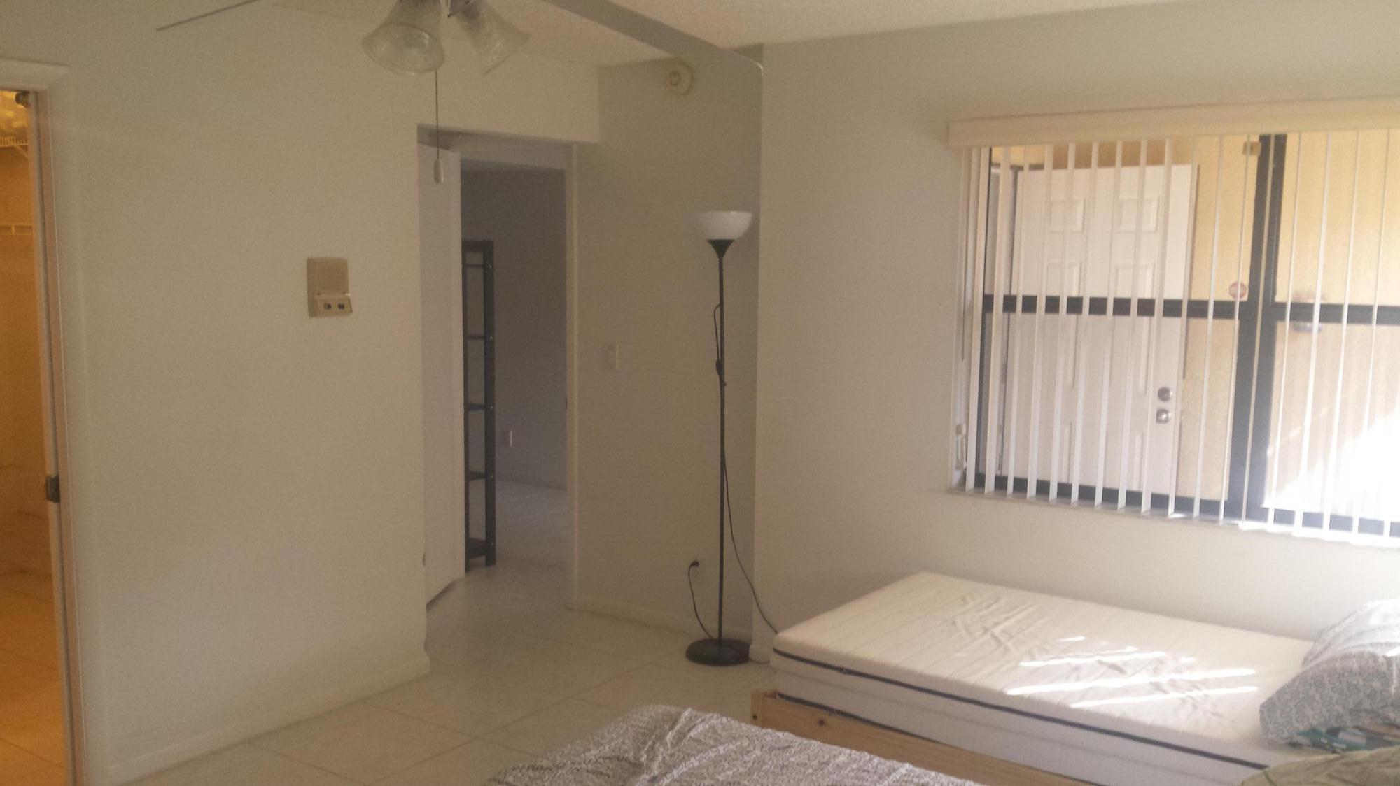 6850 Northwest 2nd Avenue, Unit 6 Boca Raton, FL 33487 - Photo 5 of 15 20151223_144002