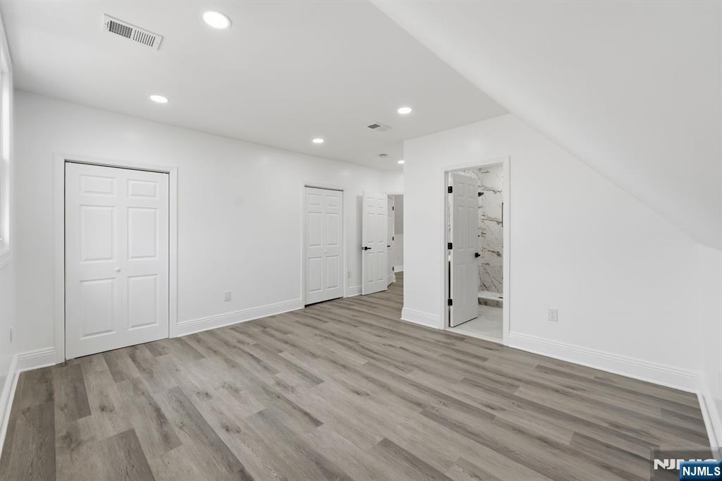31 St Moritz Place Wayne, NJ 07470 - Photo 20 of 30