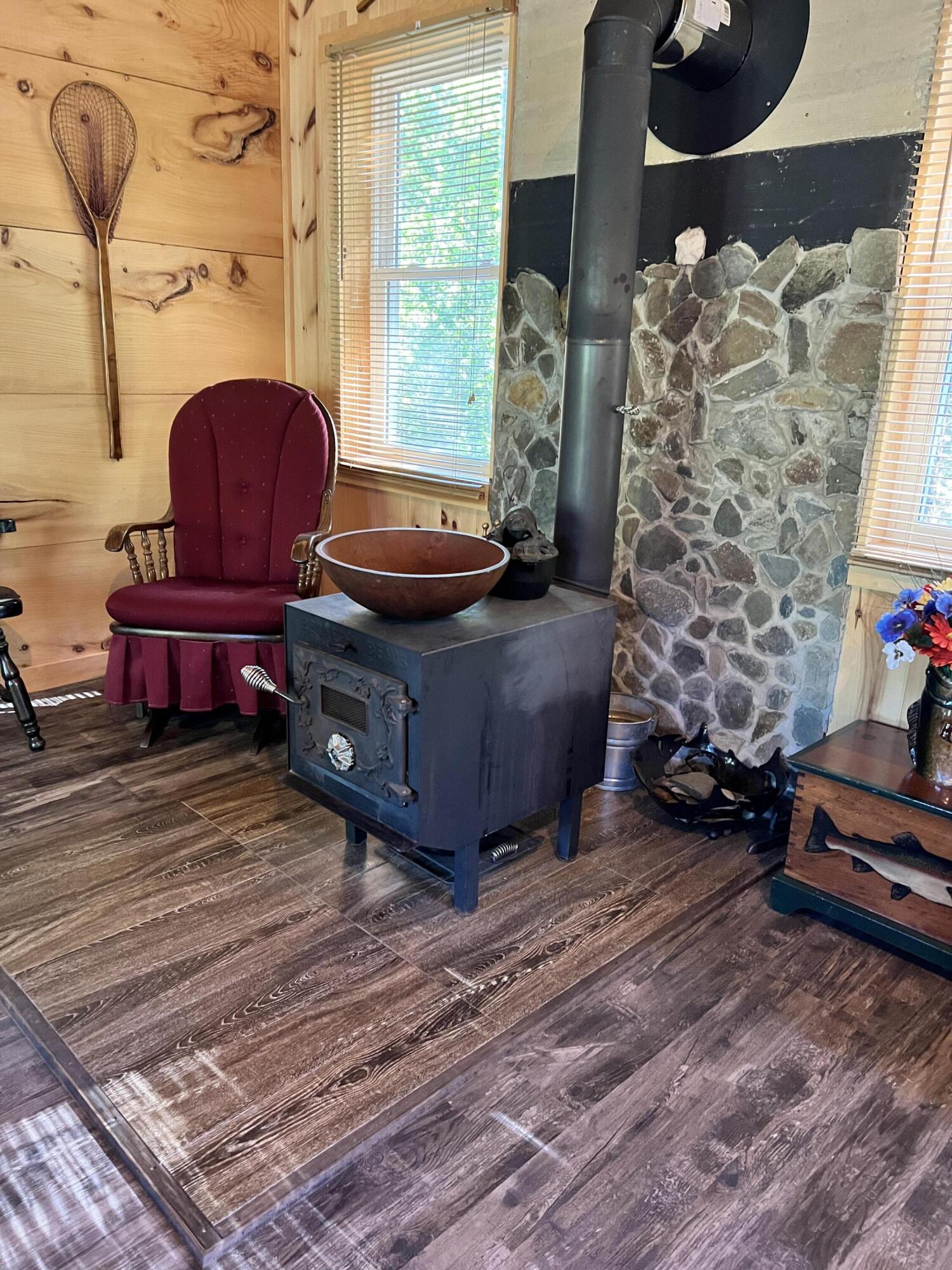 877 Stream Road Moscow, ME 04920 - Photo 12 of 37 IMG_3895