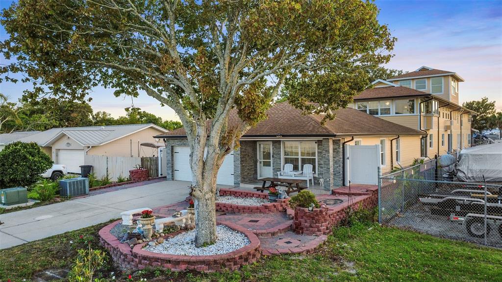 5414 Riverside Drive Port Orange, FL 32127 - Photo 2 of 72