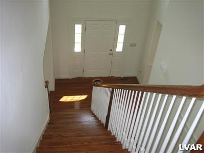 344 Royal Manor Road Easton, PA 18042 - Photo 8 of 12 Gallery Image 8