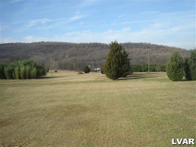344 Royal Manor Road Easton, PA 18042 - Photo 9 of 12 Gallery Image 9