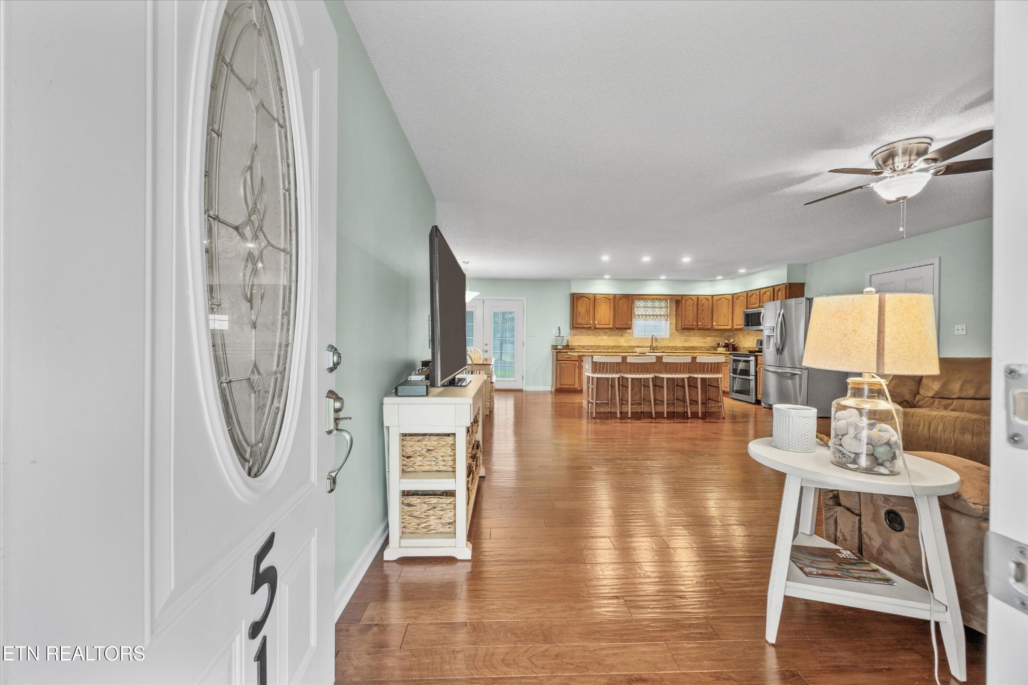 513 Hardin Road Kodak, TN 37764 - Photo 2 of 41 Gallery Image 2