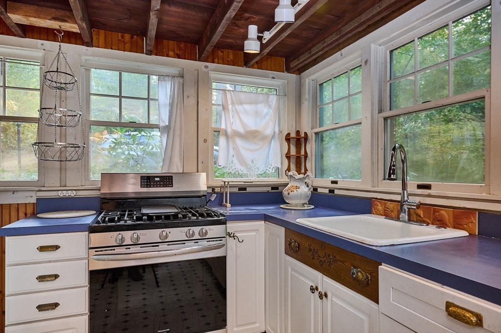 20 Pine Road Northfield, MA 01360 - Photo 6 of 29 Gallery Image 6