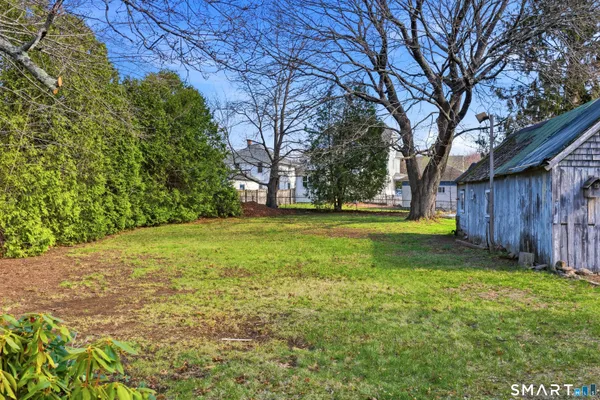 $1,900 | 43 Dunham Street, Norwich, CT 06360