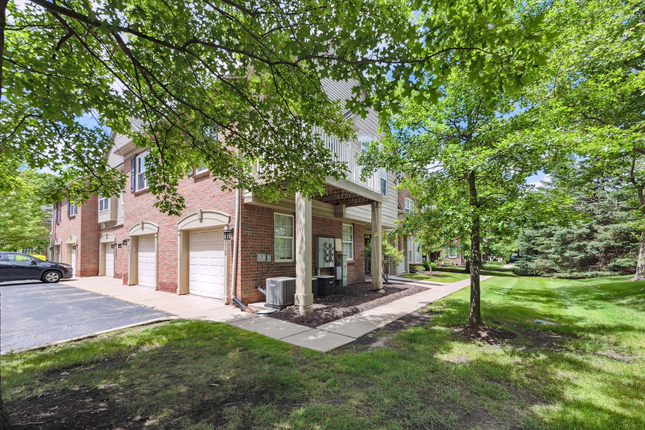 3975 Norwich Drive Canton, MI 48188 - Photo 41 of 44 41-3975-Norwich-Dr-Canton-MI-48188-Windo