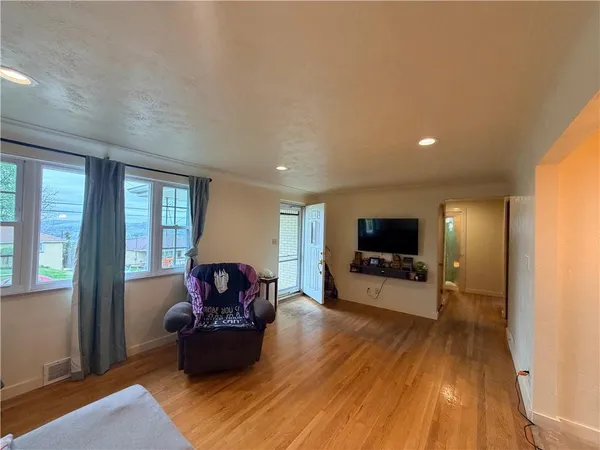 $179,000 | 16 Jackson Drive, Monessen, PA 15062
