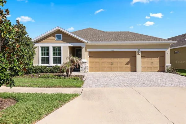 $3,100 | 13928 Natures Reserve Drive, Lithia, FL 33547