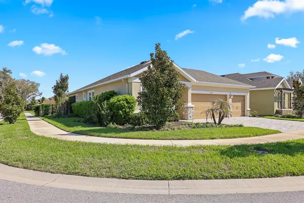 $3,100 | 13928 Natures Reserve Drive, Lithia, FL 33547