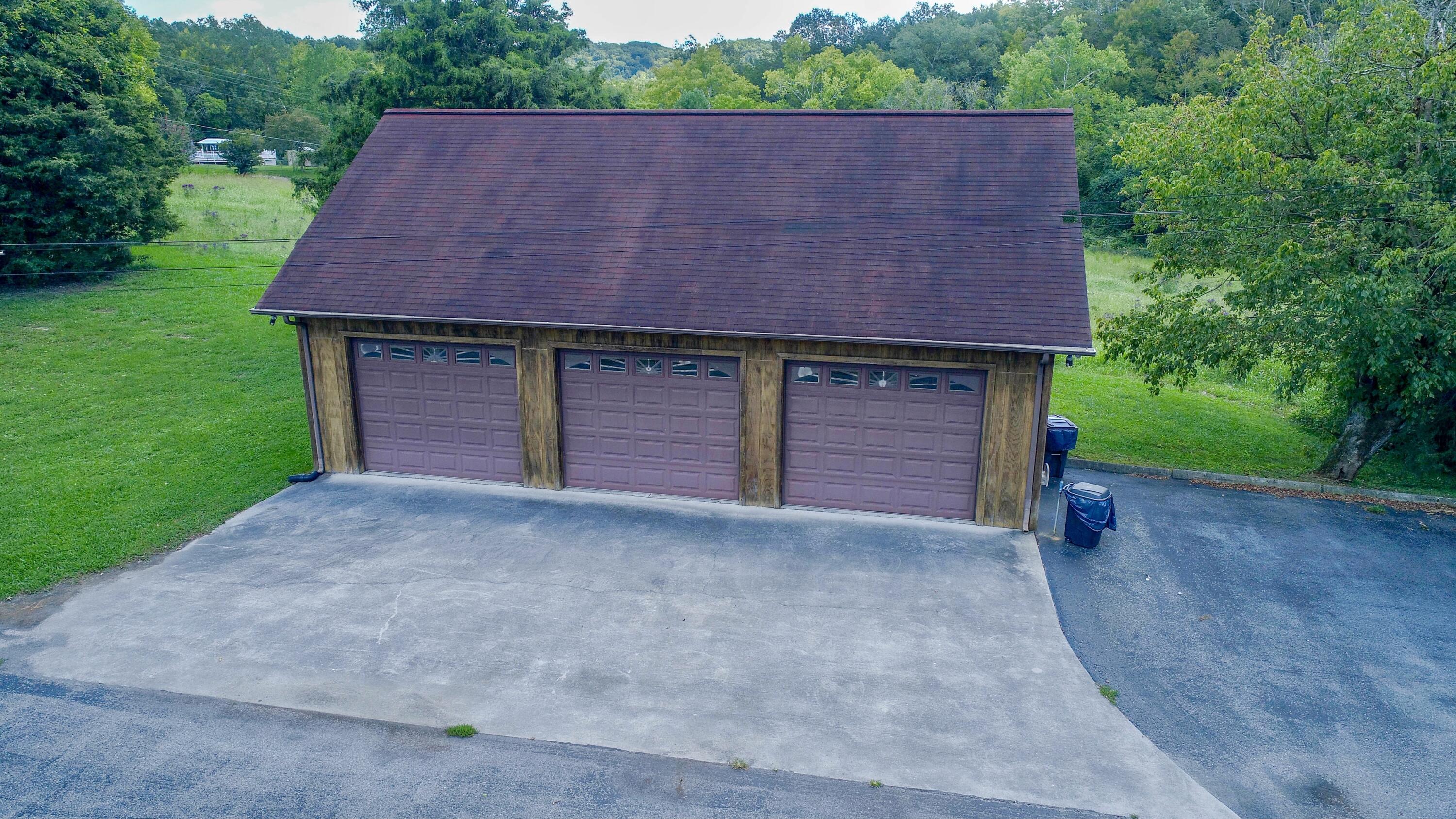 144 Irwin Mill Road Clinton, TN 37716 - Photo 12 of 39 Photo Sep 09, 1 04 18 PM
