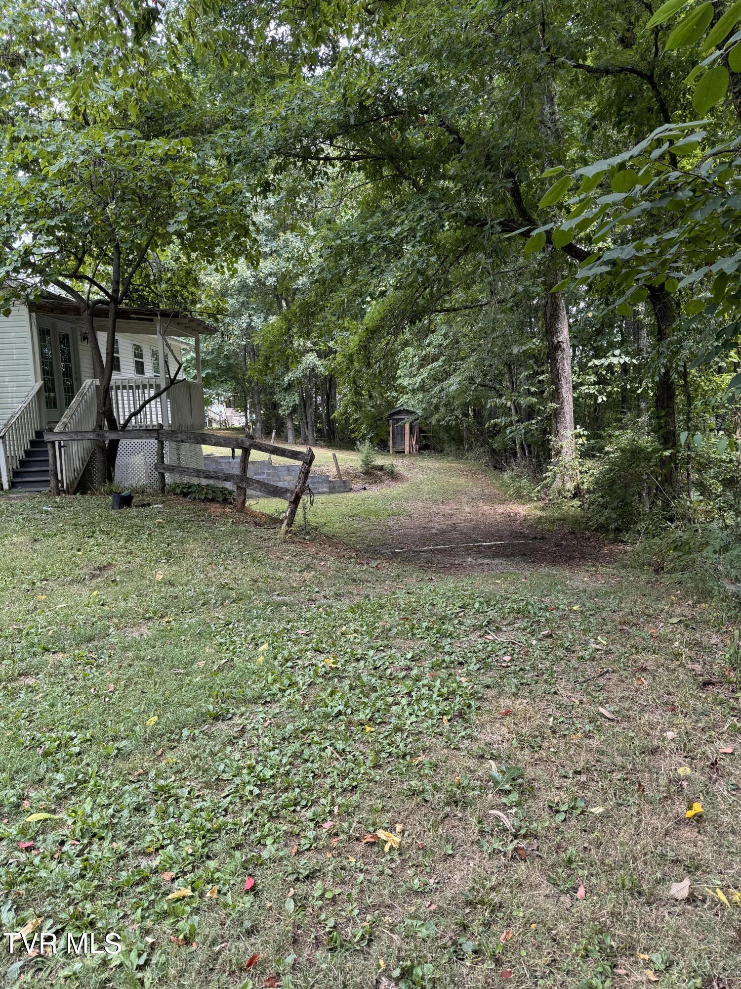 154 Stockyard Road Telford, TN 37690 - Photo 9 of 27 IMG_1976