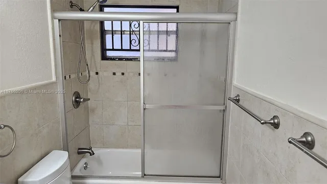 $250,000 | 13715 Kendale Lakes Circle, Unit A201, Miami, FL 33183