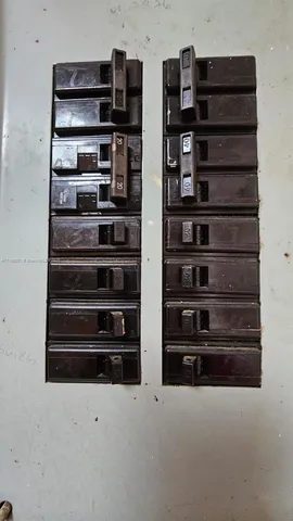 $250,000 | 13715 Kendale Lakes Circle, Unit A201, Miami, FL 33183