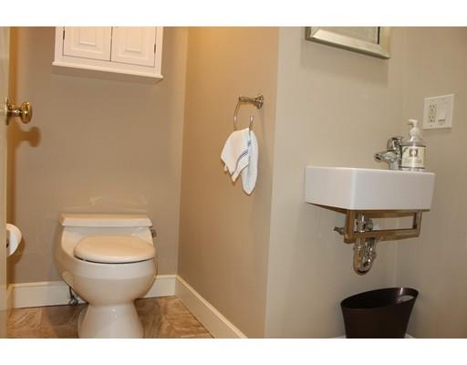 2 Hadley Road Lexington, MA 02420 - Photo 8 of 28 Gallery Image 8