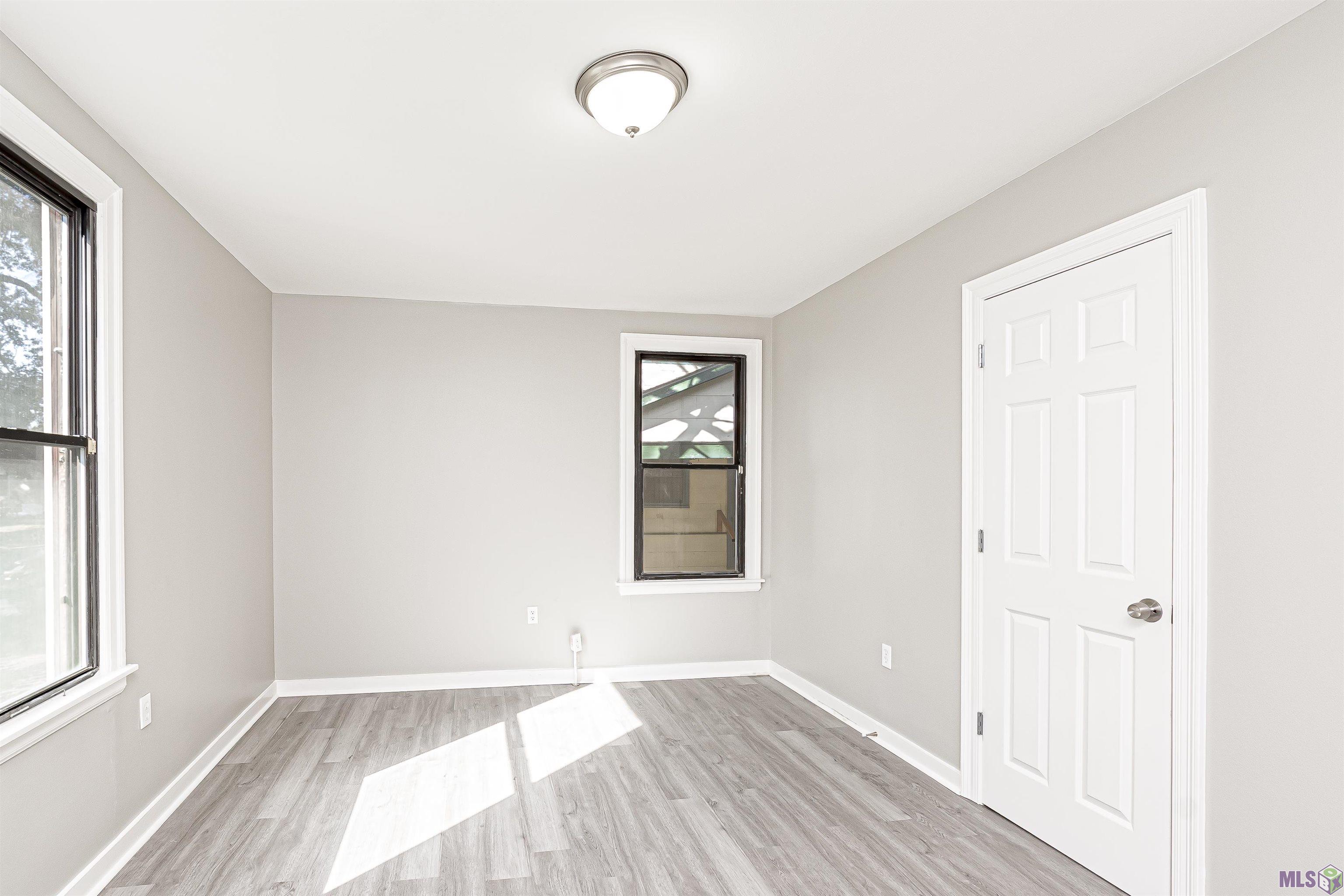 2224 Rhodes Avenue Baton Rouge, LA 70802 - Photo 6 of 10 Gallery Image 6