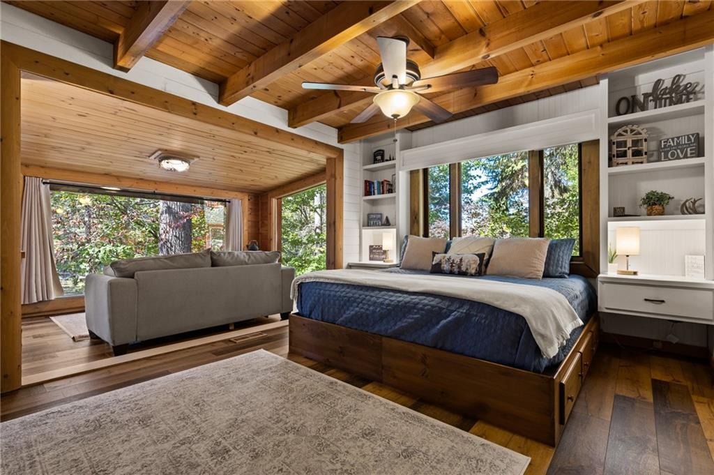 454 High Country Lane Morganton, GA 30560 - Photo 36 of 79 a bedroom with a large bed and a large window