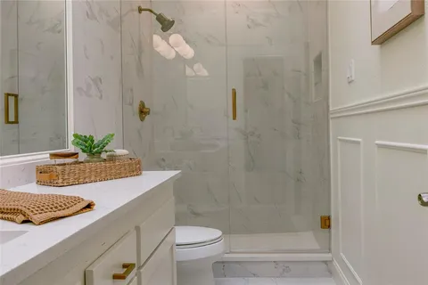 $425,000 | 4424 Holland Avenue, Unit 304, Dallas, TX 75219