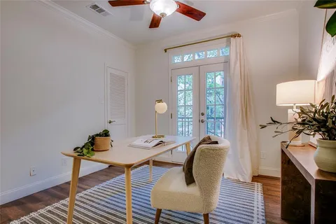 $425,000 | 4424 Holland Avenue, Unit 304, Dallas, TX 75219