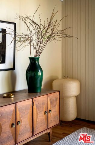 $2,580,000 | 1986 Lucile Avenue, Los Angeles, CA 90039