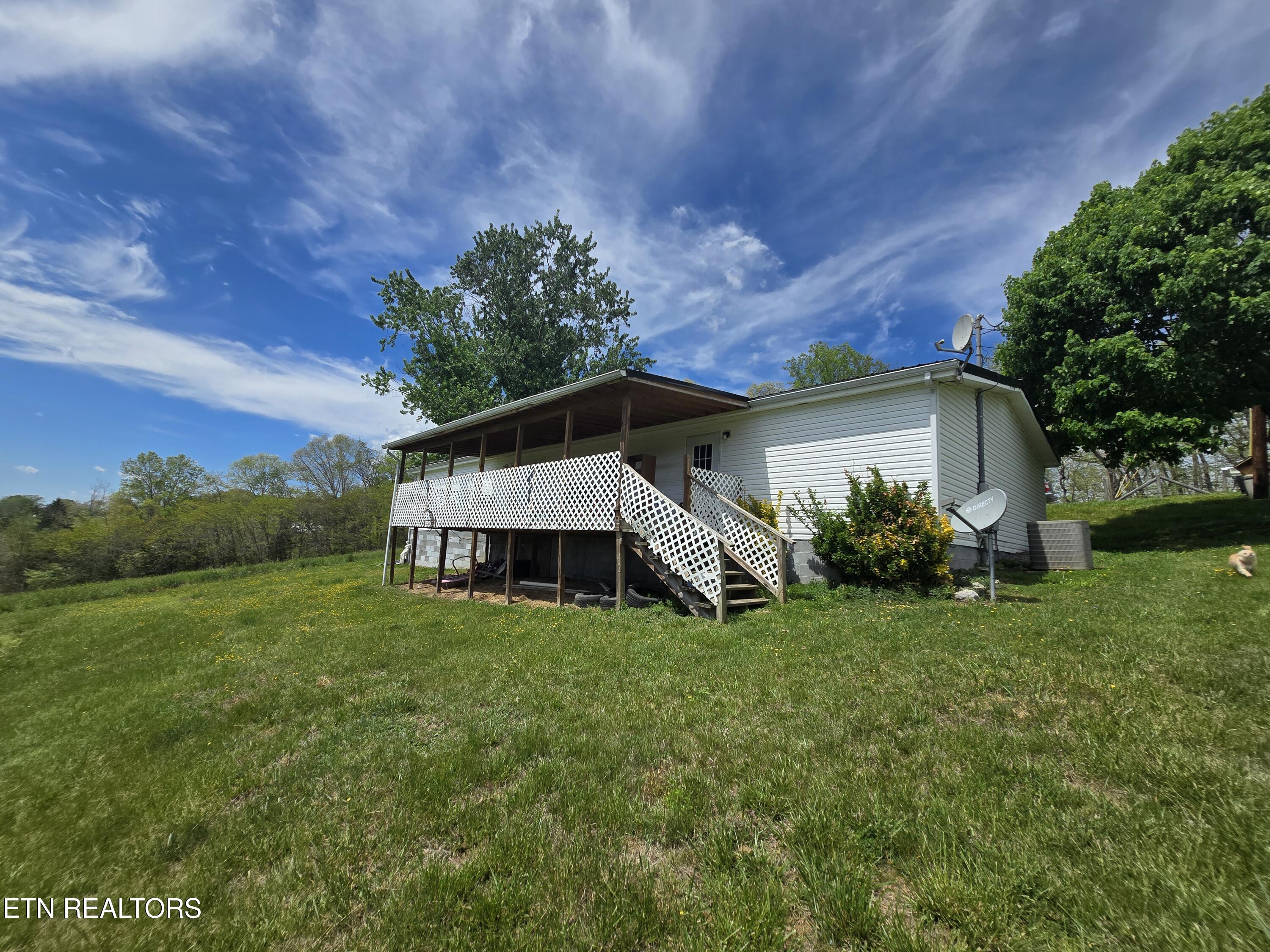 401 Conley Hill Road Jonesville, VA 24263 - Photo 4 of 24 20260417_135048
