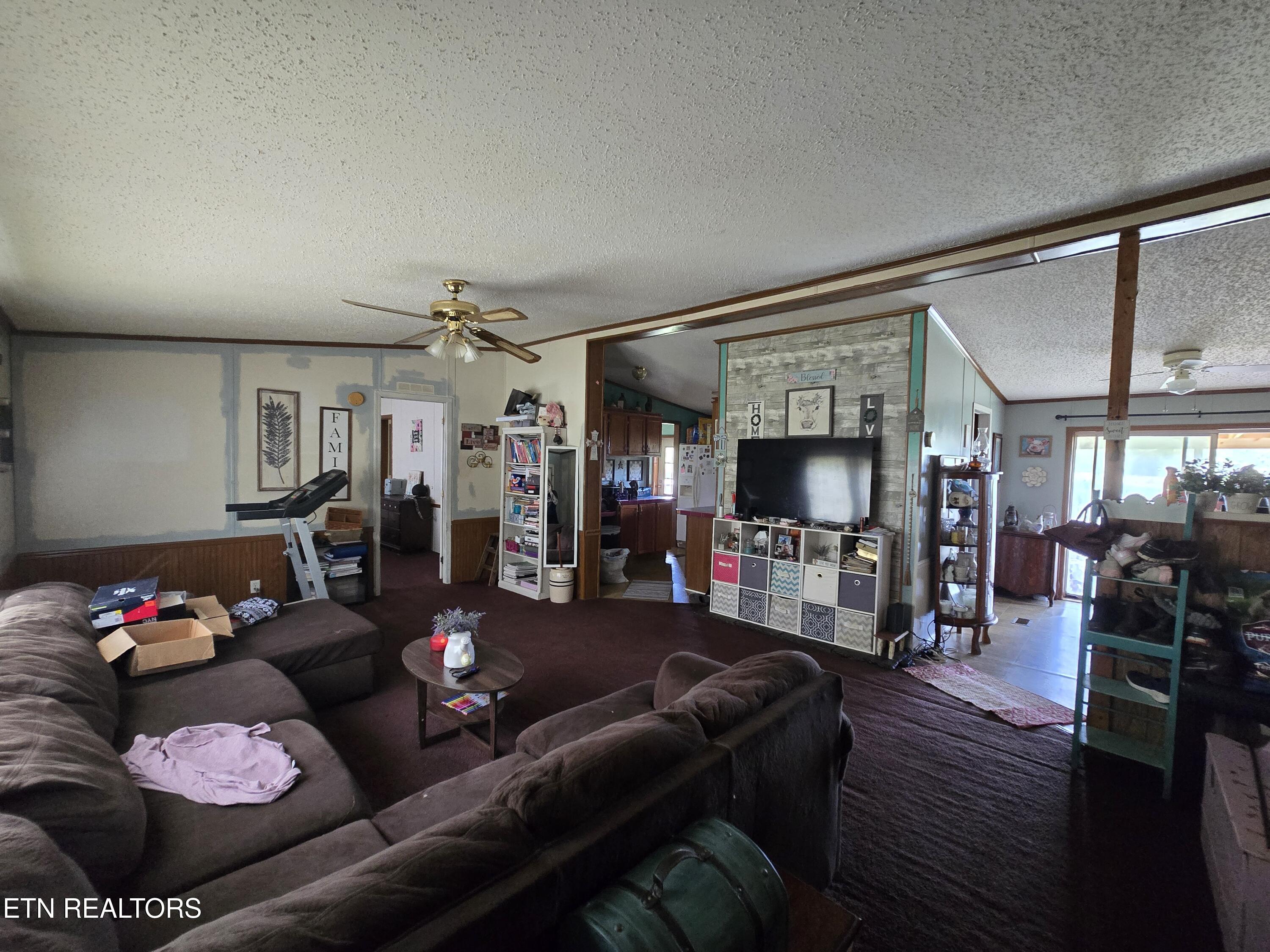 401 Conley Hill Road Jonesville, VA 24263 - Photo 9 of 24 20260417_134735