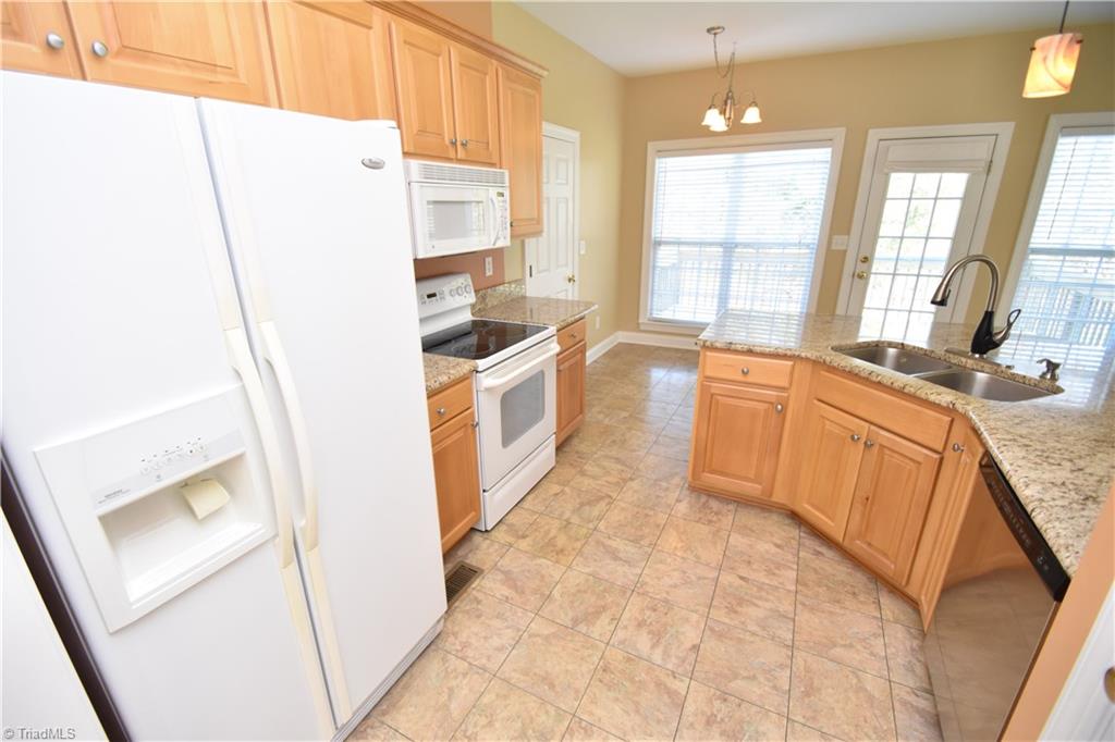 4006 Ballard Farm Road Colfax, NC 27235 - Photo 16 of 30 Kitchen