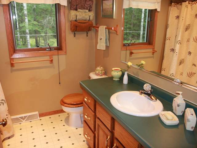 5162-64 Evergreen Court Rhinelander, WI 54501 - Photo 8 of 20 Gallery Image 8