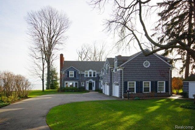 890 Lake Shore Road Grosse Pointe, MI 48236 - Photo 1 of 25 890 Lake Shore