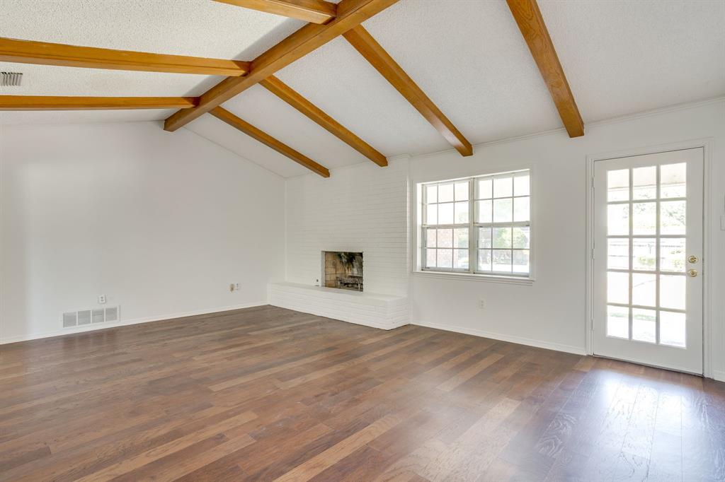 4813 Springwillow Road Fort Worth, TX 76109 - Photo 10 of 40 Gallery Image 10