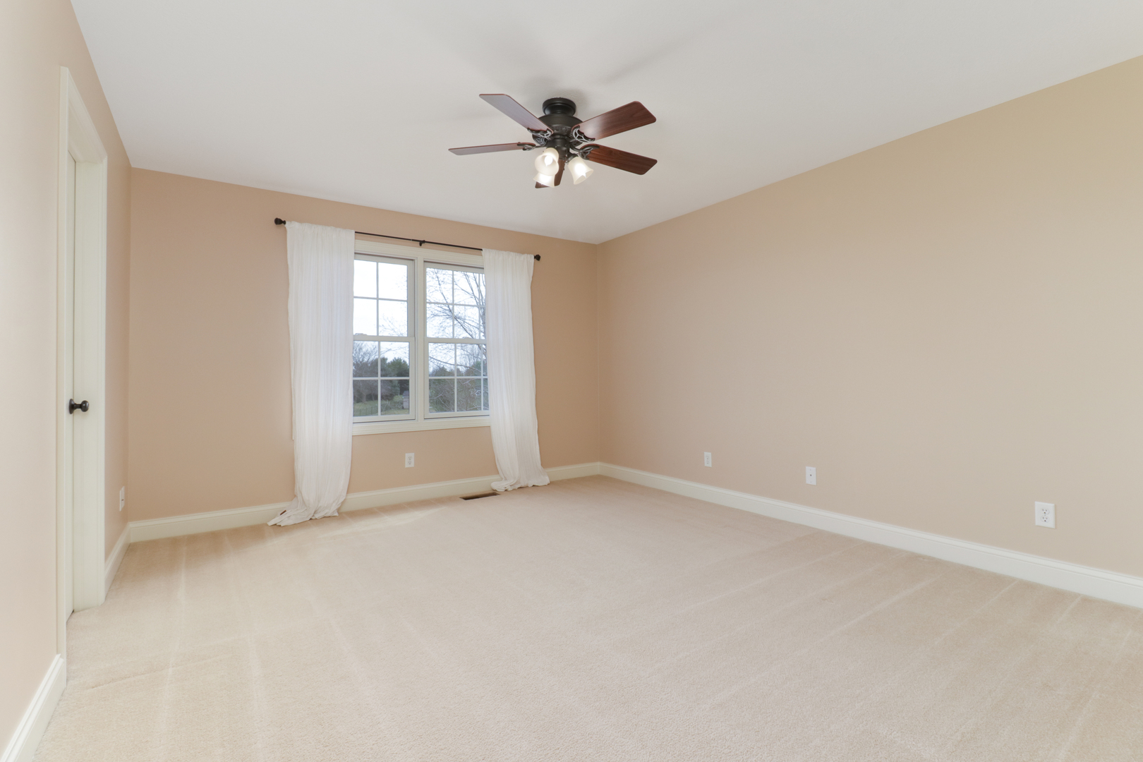 2281 Heather Ridge Drive Normal, IL 61761 - Photo 37 of 70 Gallery Image 37