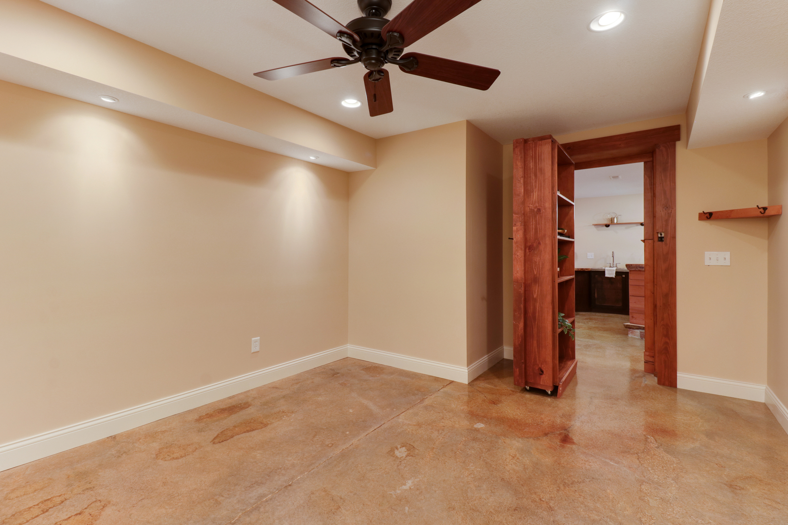 2281 Heather Ridge Drive Normal, IL 61761 - Photo 52 of 70 Gallery Image 52
