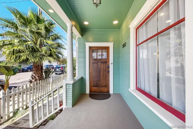 a view of an entryway