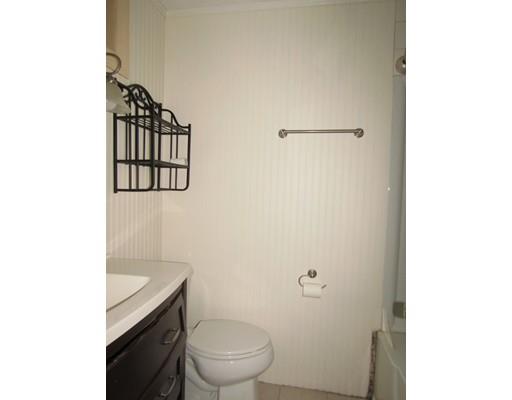 906 Ryan Road Northampton, MA 01062 - Photo 7 of 18