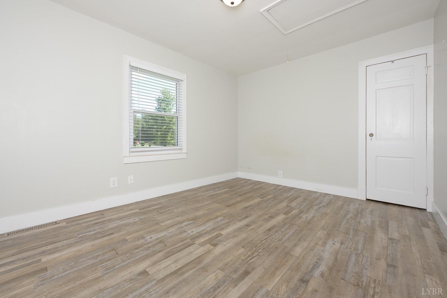 2702 Dearing Ford Road Altavista, VA 24517 - Photo 12 of 32 Gallery Image 12