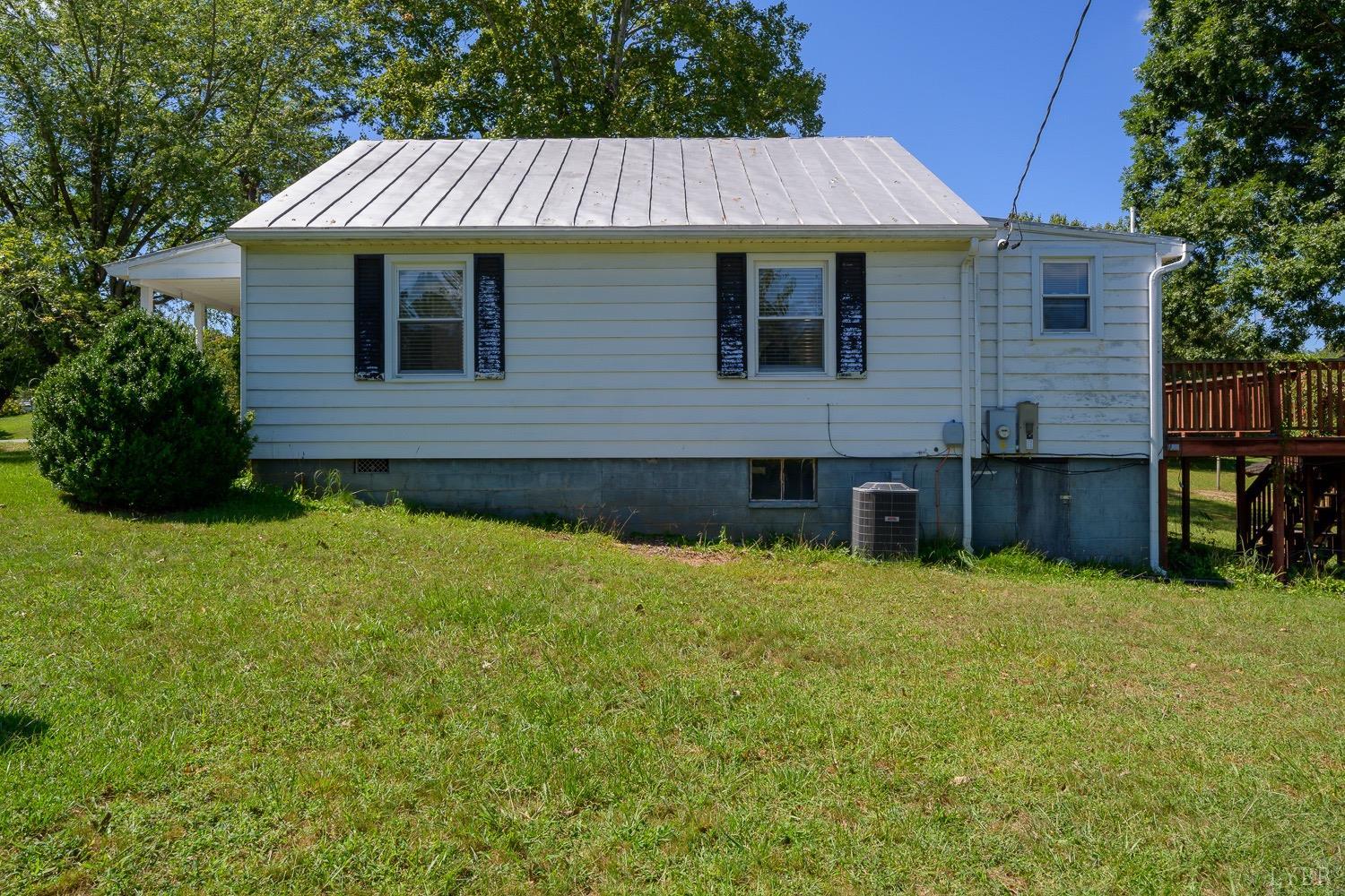 2702 Dearing Ford Road Altavista, VA 24517 - Photo 21 of 32 Gallery Image 21
