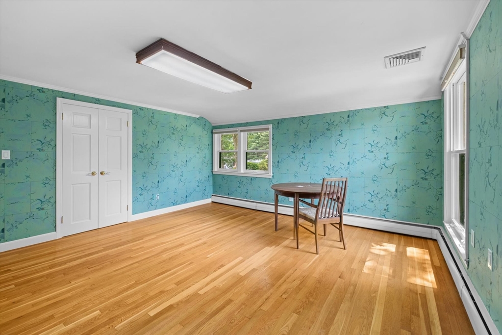 9 Plymouth Road Winchester, MA 01890 - Photo 19 of 37