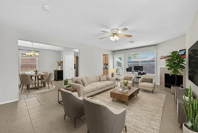 $1,850 | 11902 Rolling Stream Drive, Tomball, TX 77375